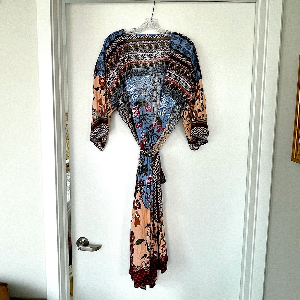 Boutique Boho Kimono - Picture 3 of 6